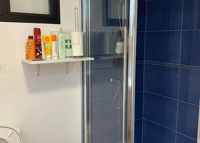 Con Encanto En La Playa Frente Al Mar 