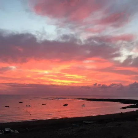 Apartmán Con Encanto En La Playa Frente Al Mar 