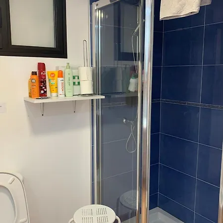 Con Encanto En La Playa Frente Al Mar 